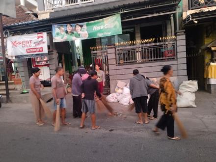 GERAKAN KUKUL PKK DAN POSYANDU BULAN SEPTEMBER